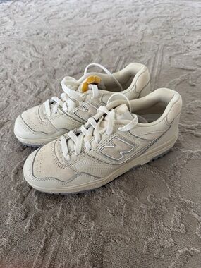 New Balance Cream/White 550 Low-Top Sneakers